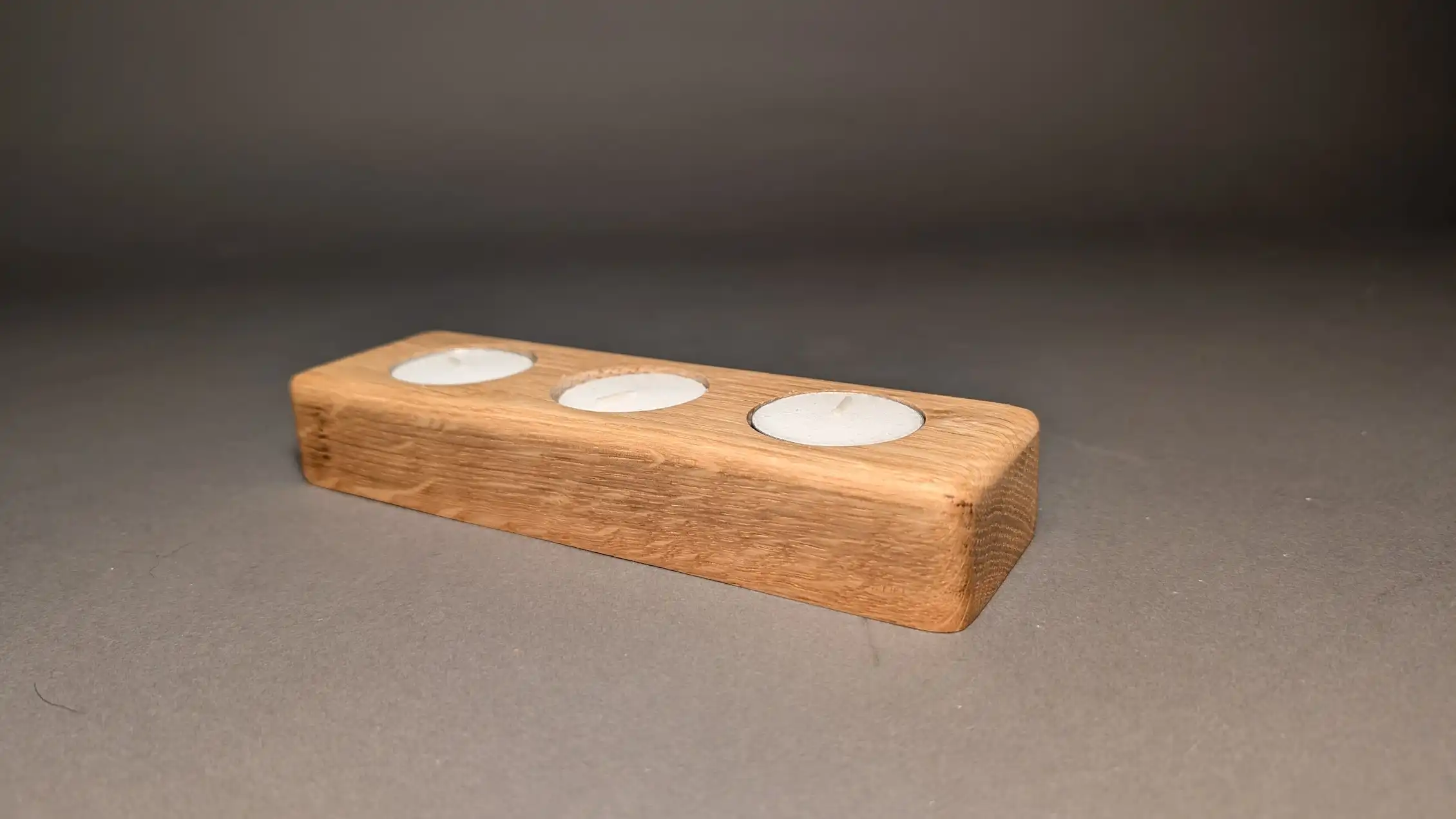 Small tealight holder view 1